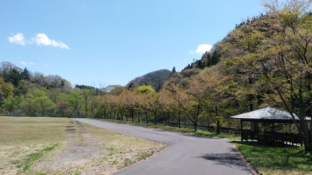 西川河川広場