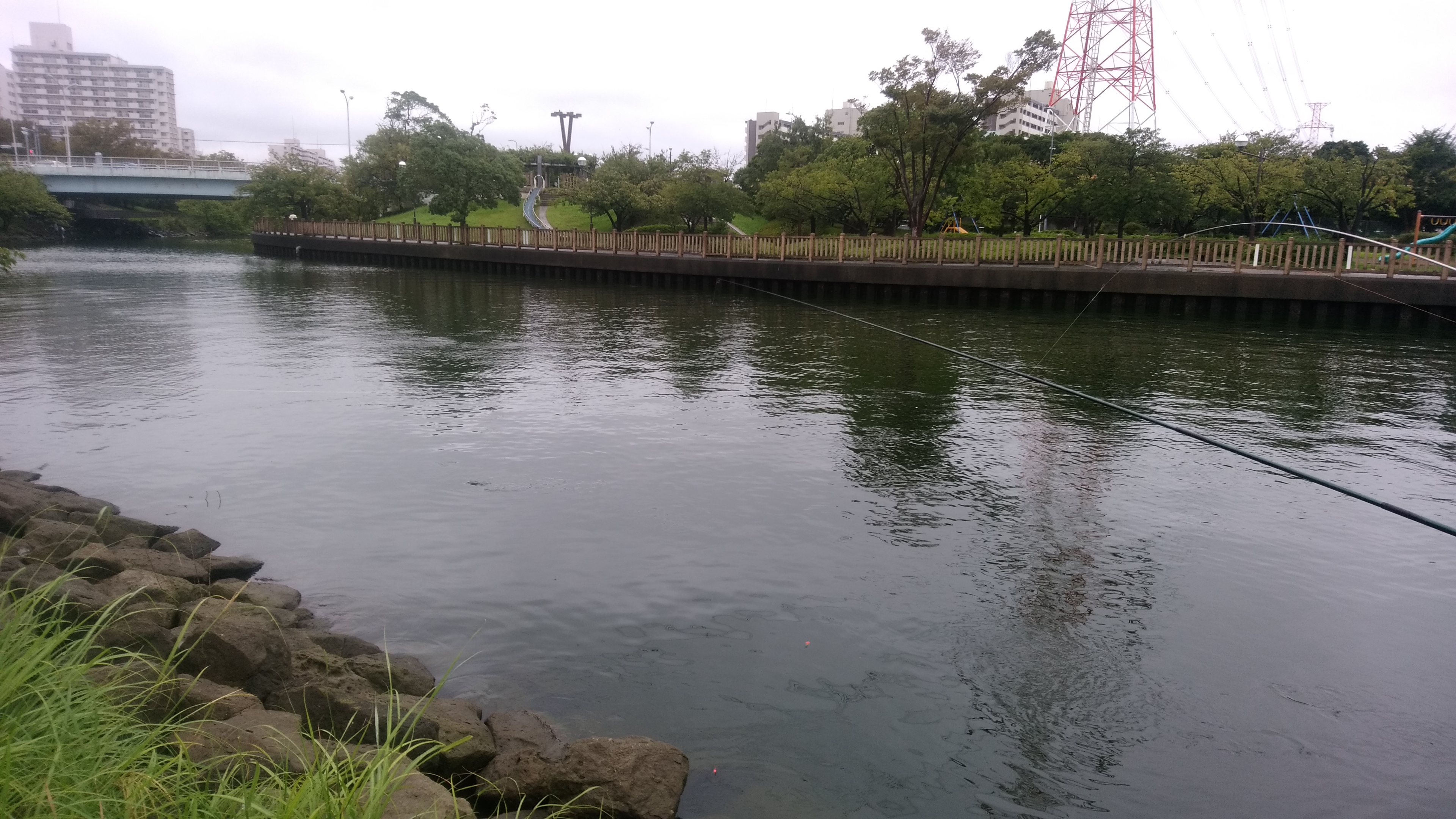 子供と釣り 19年9月 新左近川親水公園で子供とハゼ釣り 遊びのマニエラ